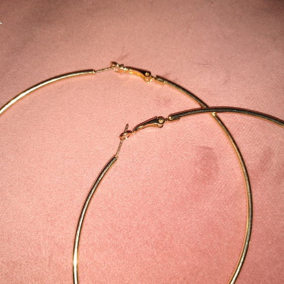 Oversized Green Leaf Charm Gold Hoops Huge 5 1/2 Inch Hoop Earrings Leaves KATTA - Picture 3 of 9